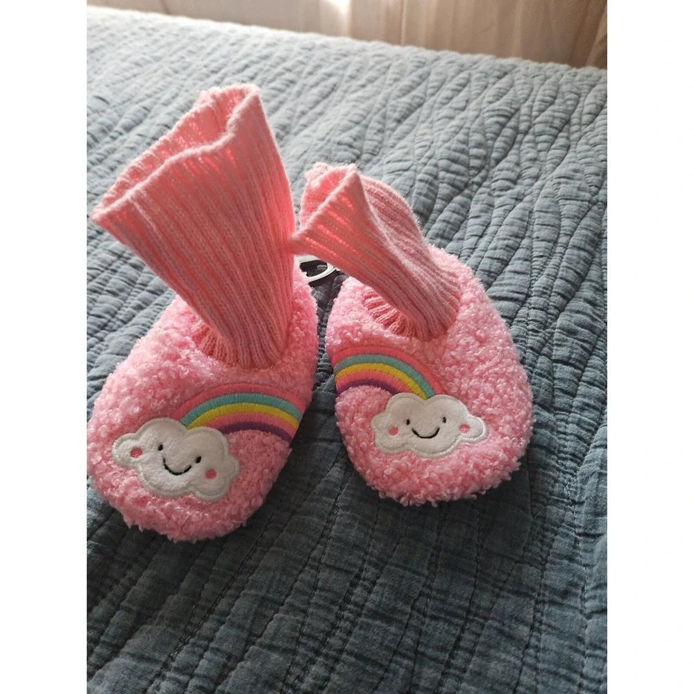 Wonder Nation Rainbow Cloud‎ Slippers Booties Fuzzy Pink Girls Baby Size 3